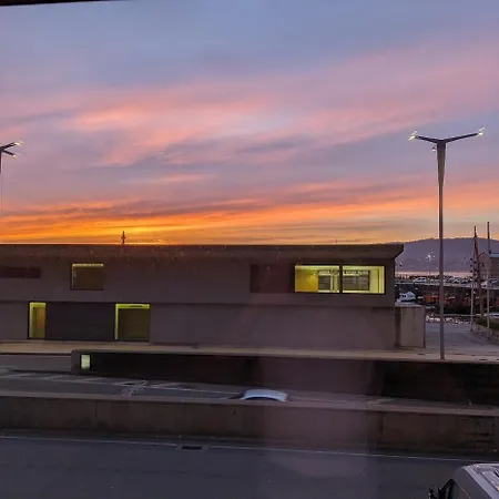 Estudio Al Mar En El Casco Vello De